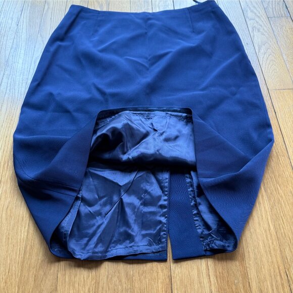 Prada Size 6 Navy Blue Virgin Wool Mini Pencil Skirt With Silk-Cupro Lining - Picture 3 of 15